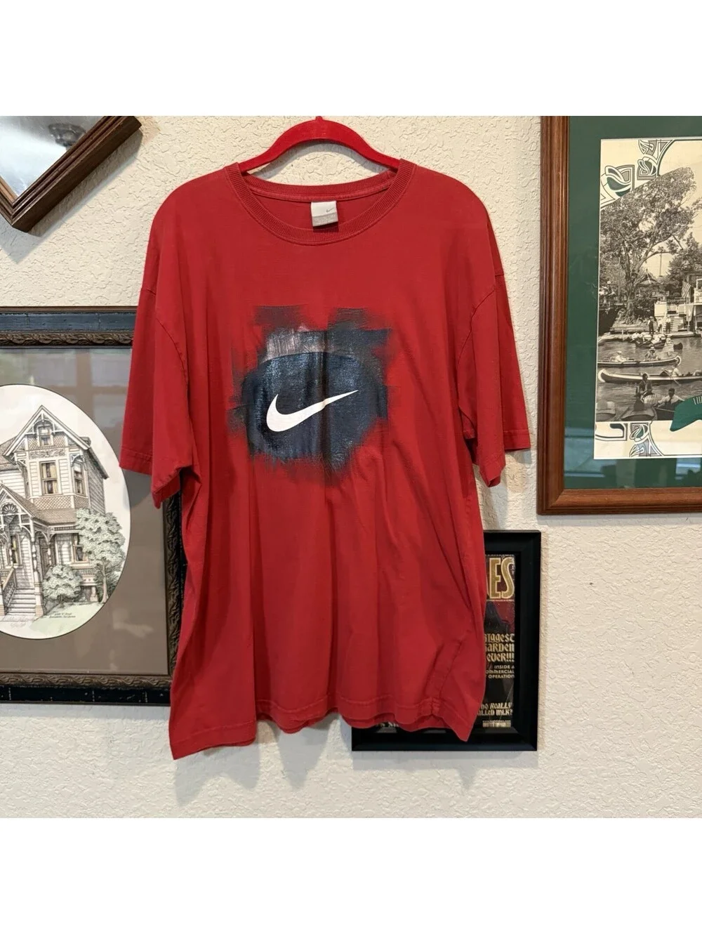 Vintage 90s/00s Y2K Red Nike Swoosh Logo Basketball Sports Men’s Shirt Size XL